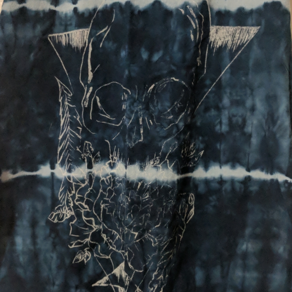 Blue tie-dye skull tank